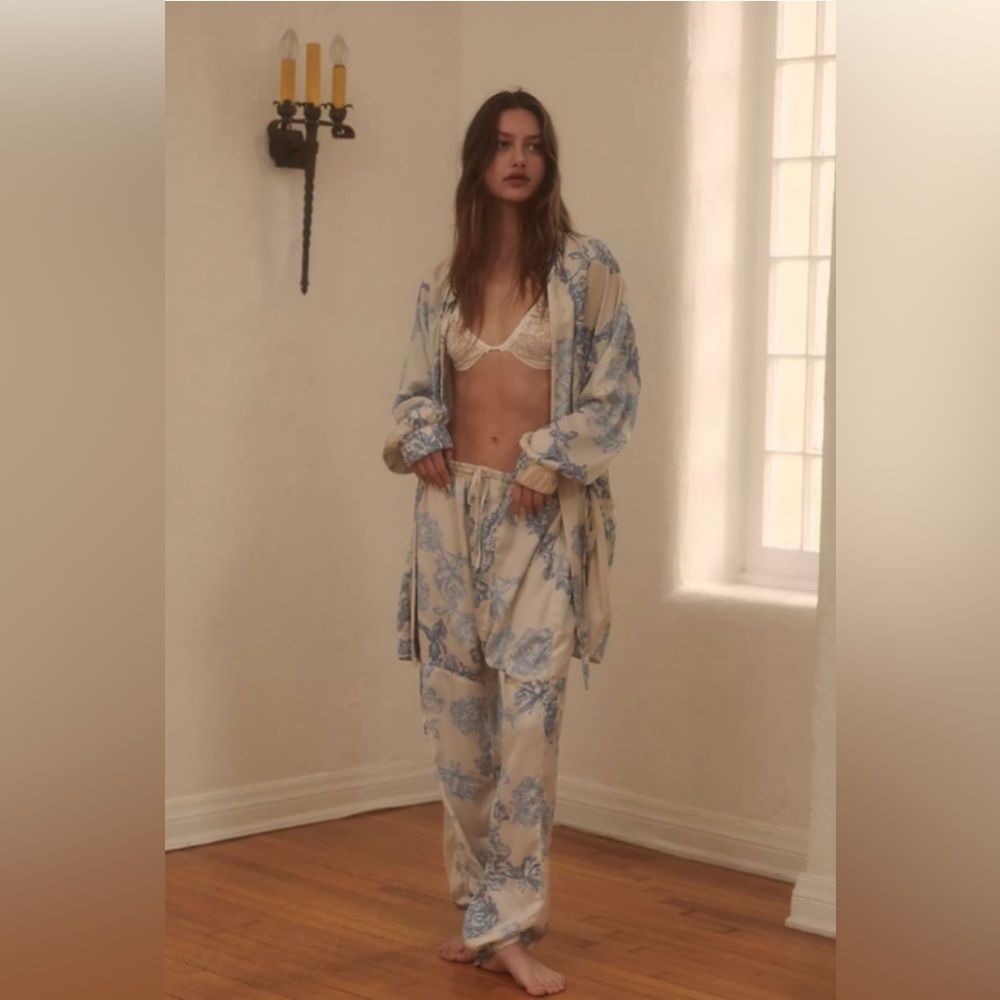 Free People Intimately Slinkin' Robe & Harem Set - Picture 2 of 16